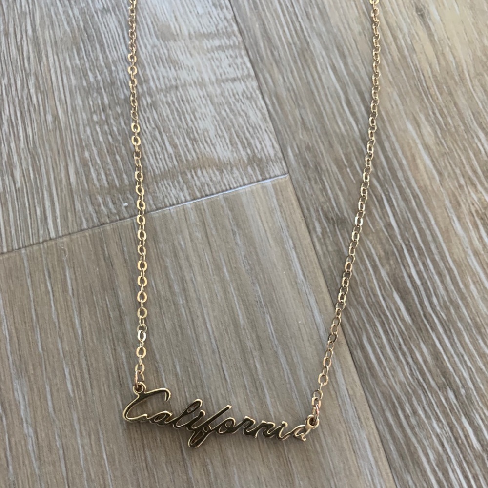 Gold California Necklace 18k gold Plated - Revolve